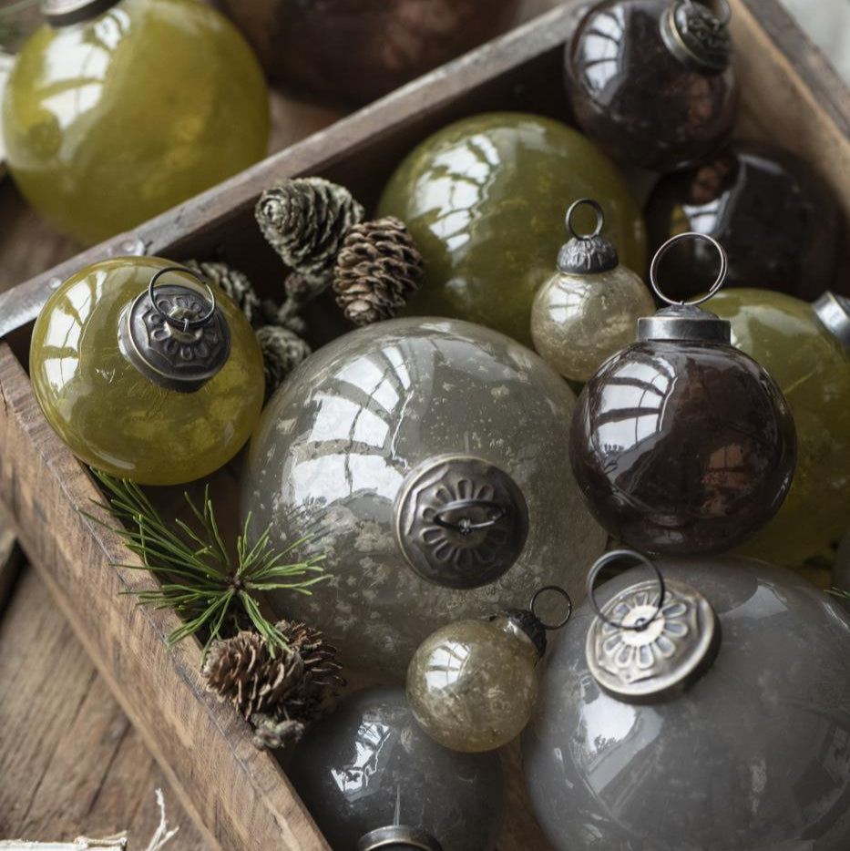 Bag with Eight Mini Autumn Green Glass Baubles 4cm