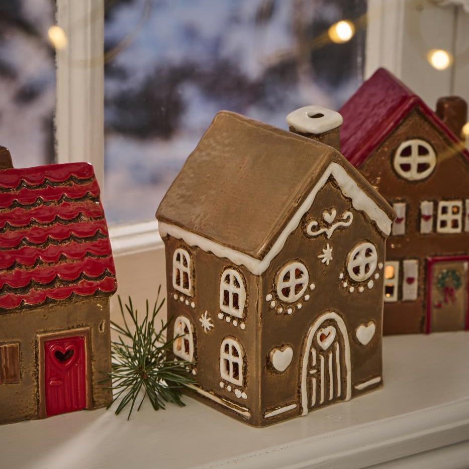 Gingerbread Ceramic House with Arched Door 15cm | Annie Mo's