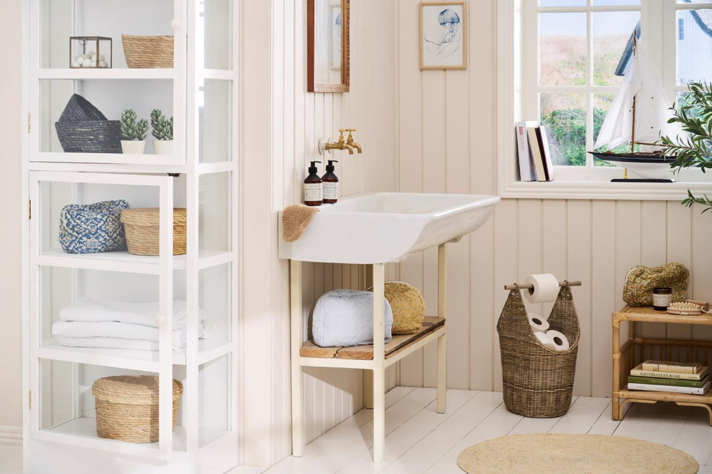 Rattan Toilet Roll Holder