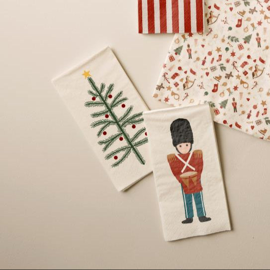 16 Paper Napkins - Christmas Tree 40cm