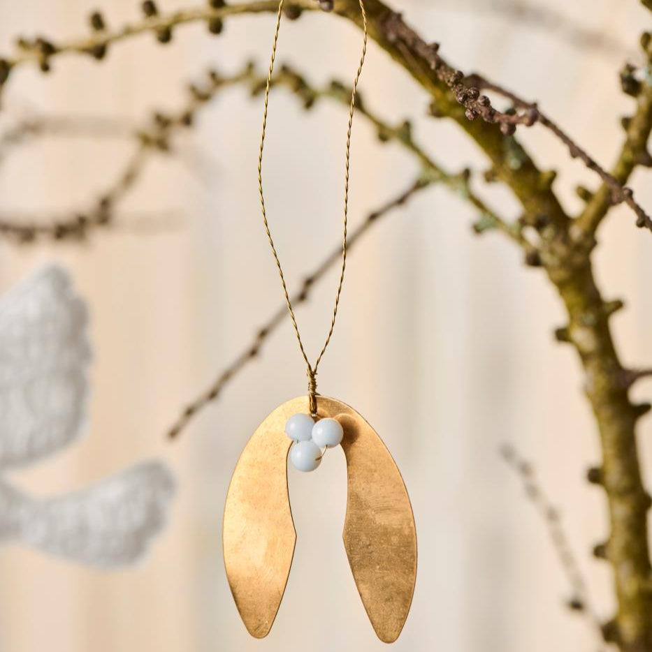 Mistletoe Gift Hanger 5cm