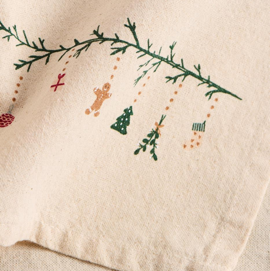 Tea Towel with Decorations on a Garland 50cm x 70cm