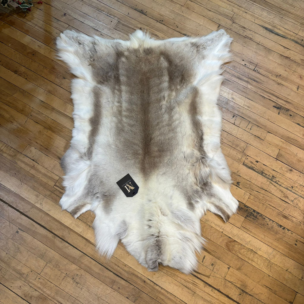 Reindeer Hide 225cm