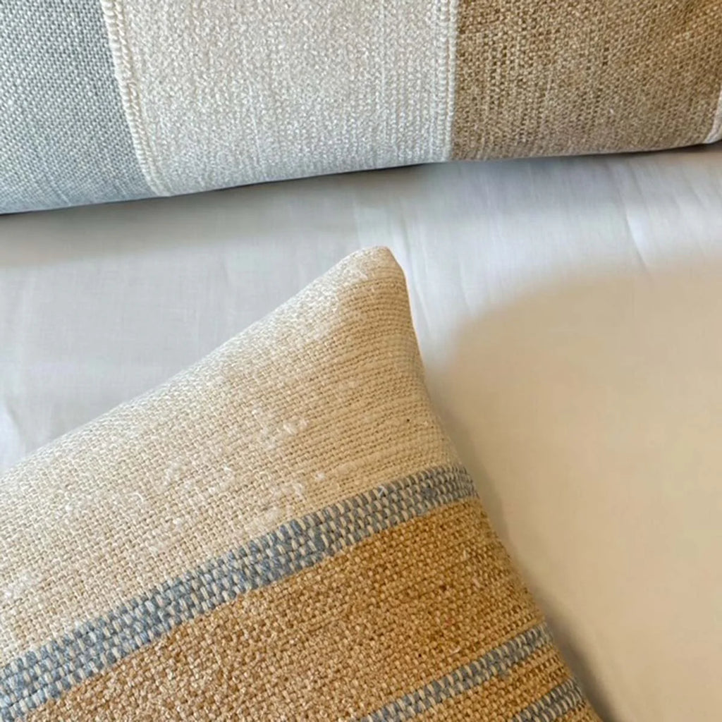 Samuni Linen Cushion with Feather Inner 35x50cm