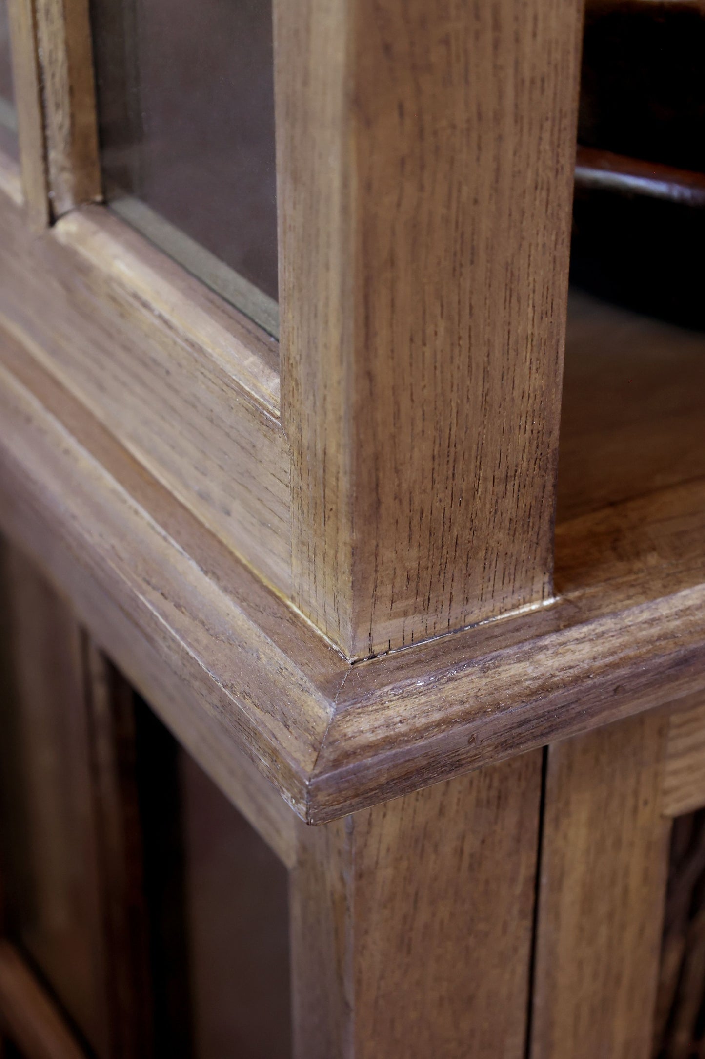 Marseille Display Cabinet with Two Doors and Shelves 60cm