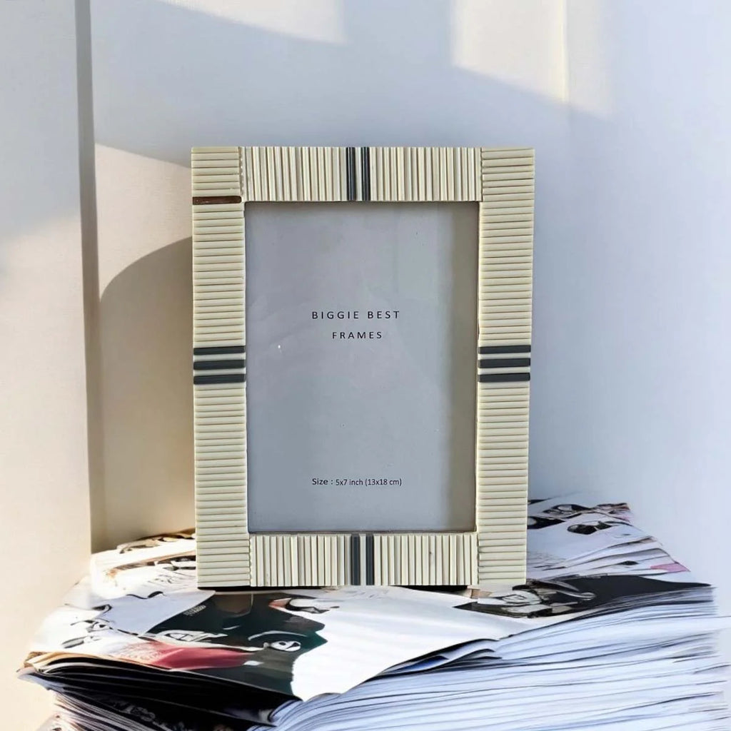 Noida Photograph Frame 5" x 7"