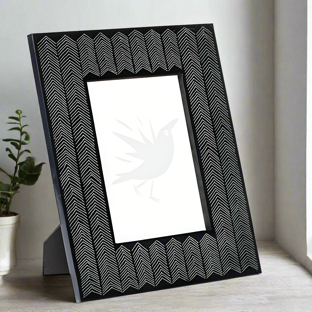Kota Etched Bone Photo Frame 5" x 7" | Annie Mo's