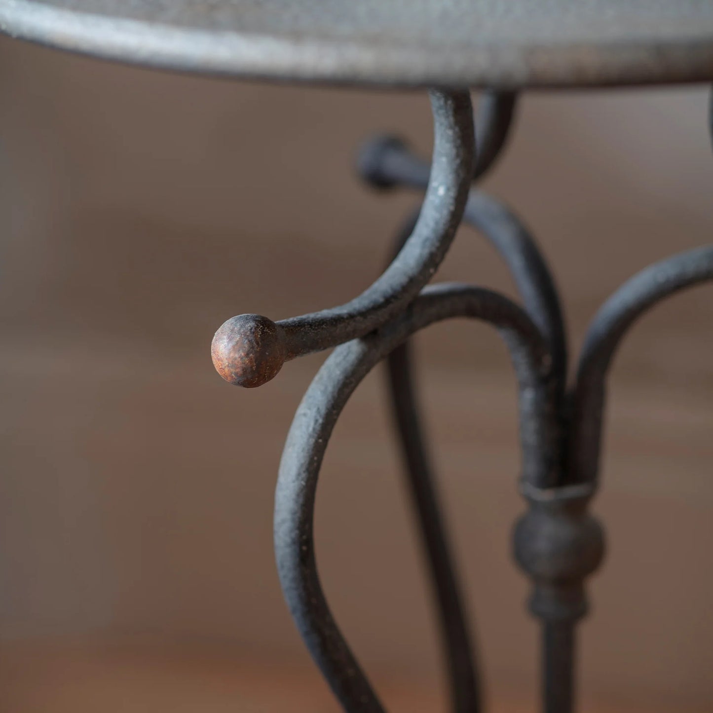 Yamton Round Iron Side Table 55cm-B