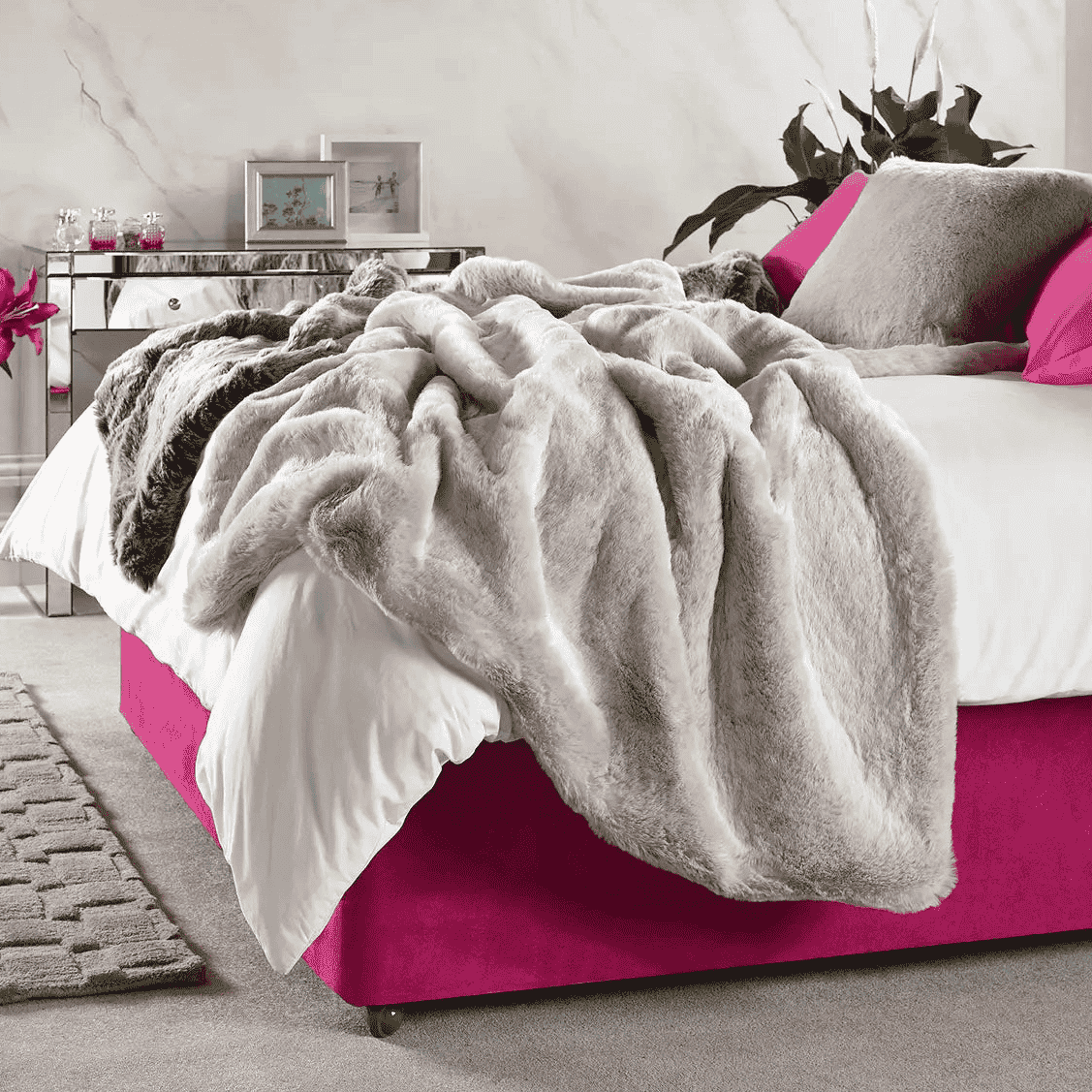 Beige Alaska Fox Faux Fur Throw - Size Choice | Annie Mo's2