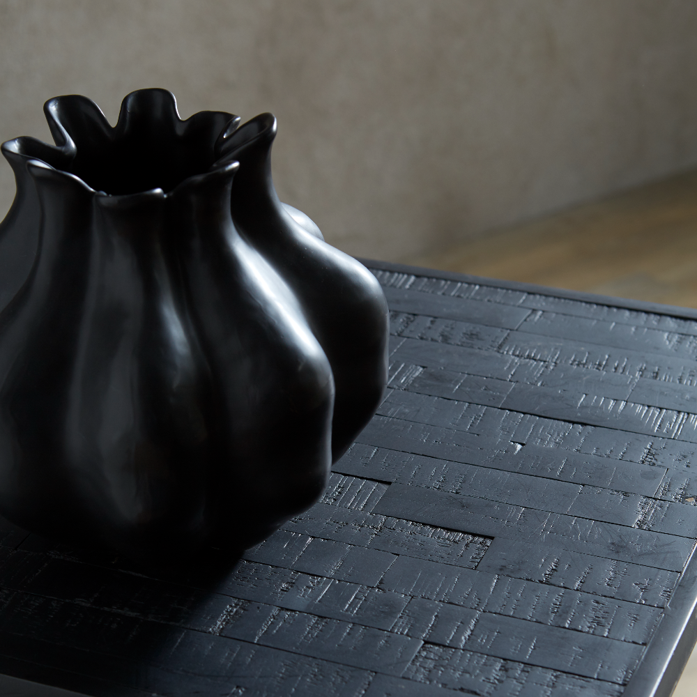 Black VIOLET Dolomite Vase 20cm