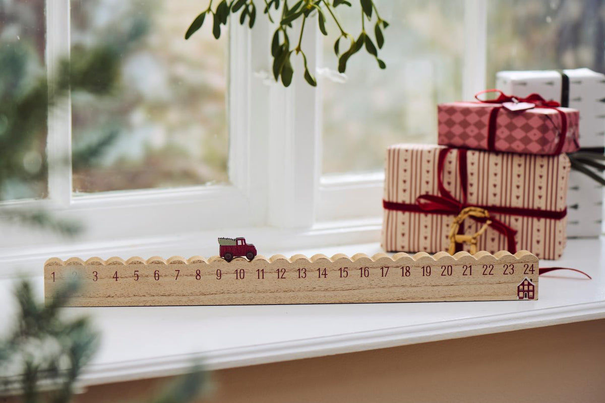Christmas Advent Calendar 1-24 with Truck 50cm | Annie Mo's-B