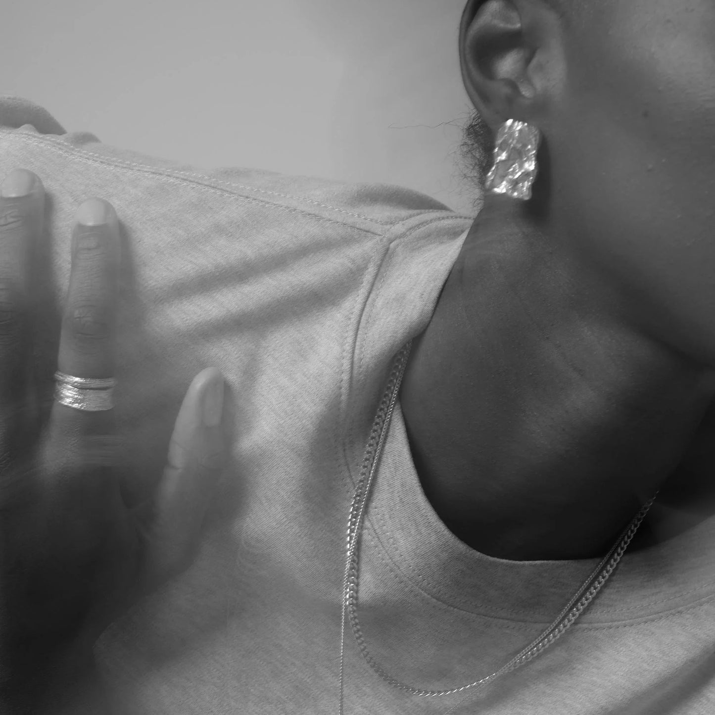 Current Earrings Small - Silver | Annie Mo's3