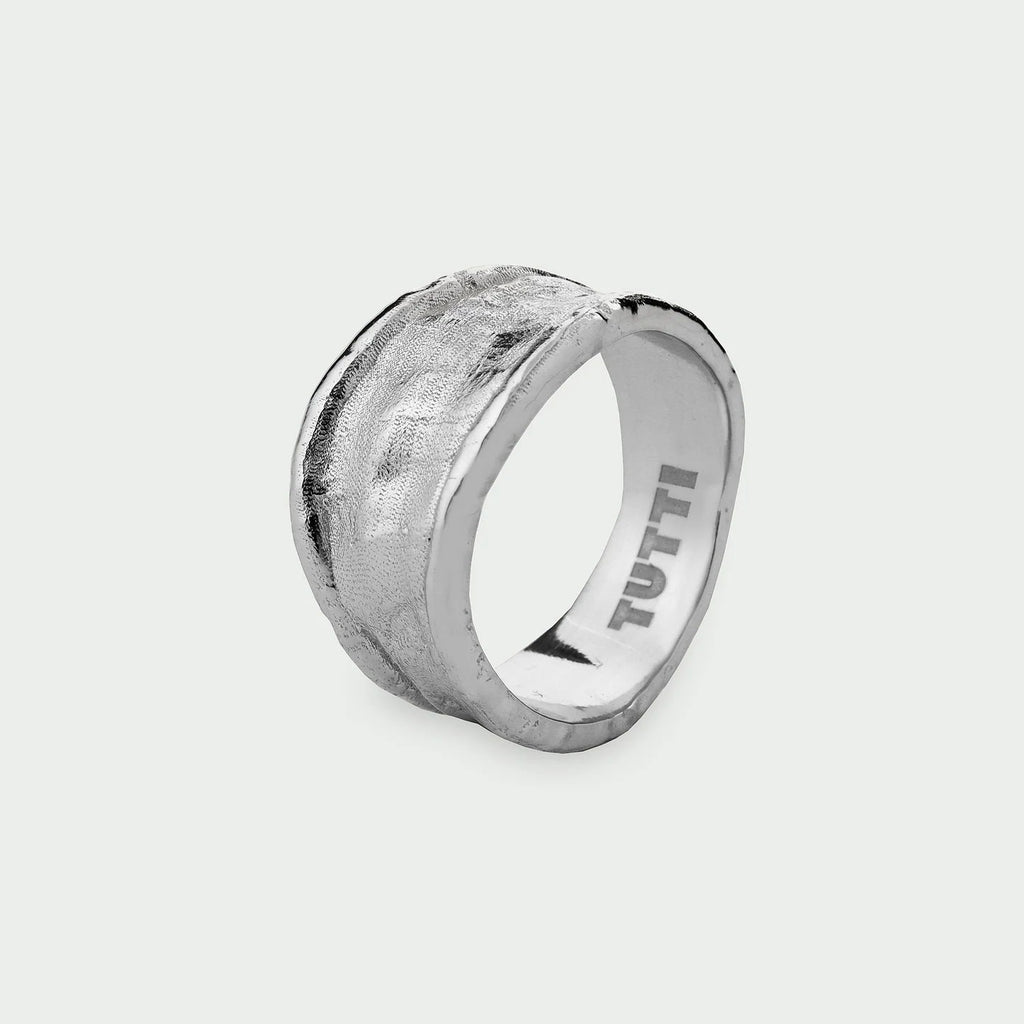 Driftline Ring | Annie Mo's C