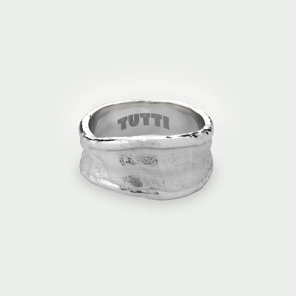 Driftline Ring | Annie Mo's