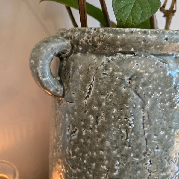 Drip Effect Vase 2