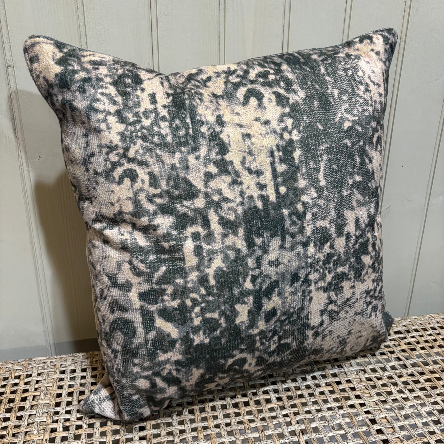 Macramé Gloss Cushion 20" x 20" - CLEARANCE