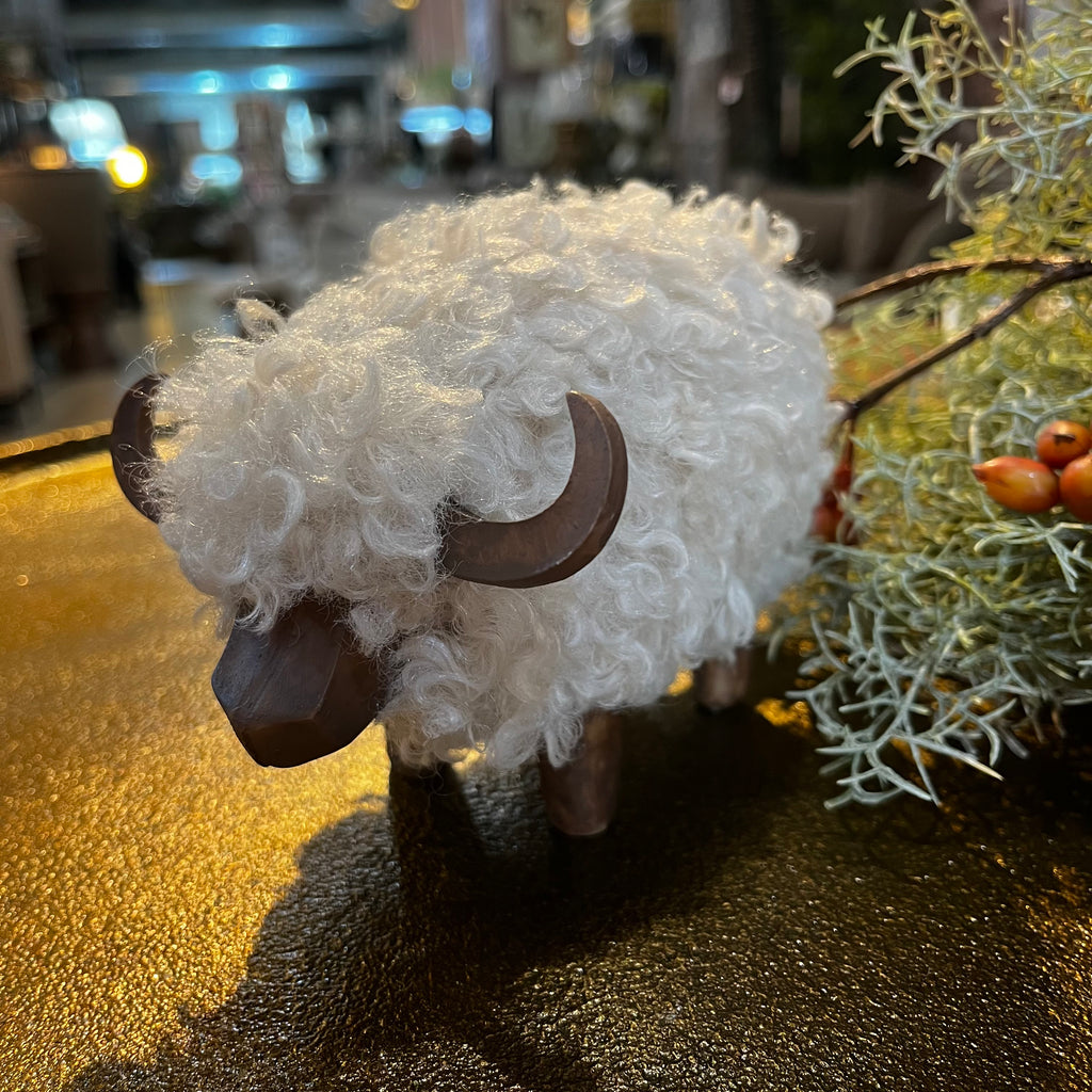 White Woolly Cow 15cm | Annie Mo's