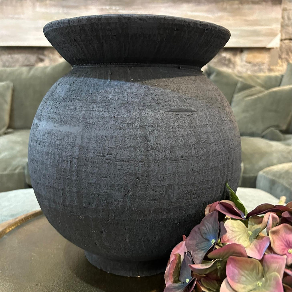 Jet Terracotta Vase 30cm C