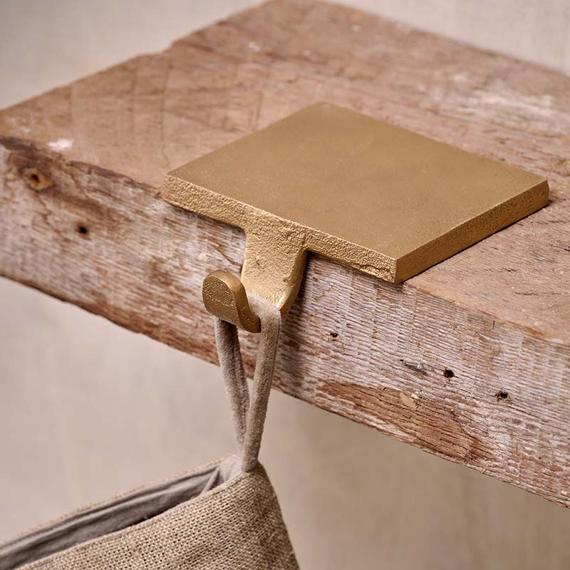 Kotta Stocking Holder | Annie Mo's C