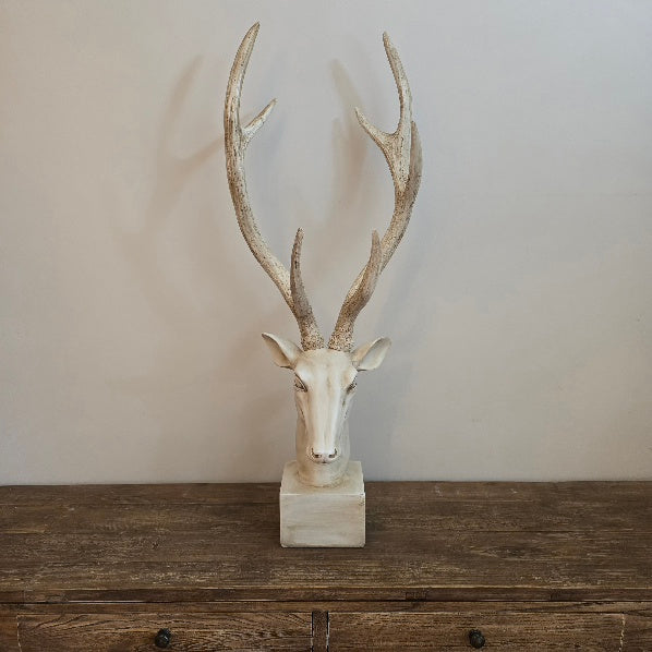 Large Reindeer Head Mount 2
