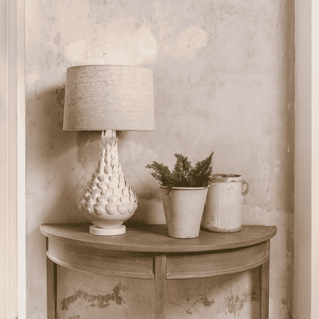 Laughton Tapered Pineapple Table Lamp-C