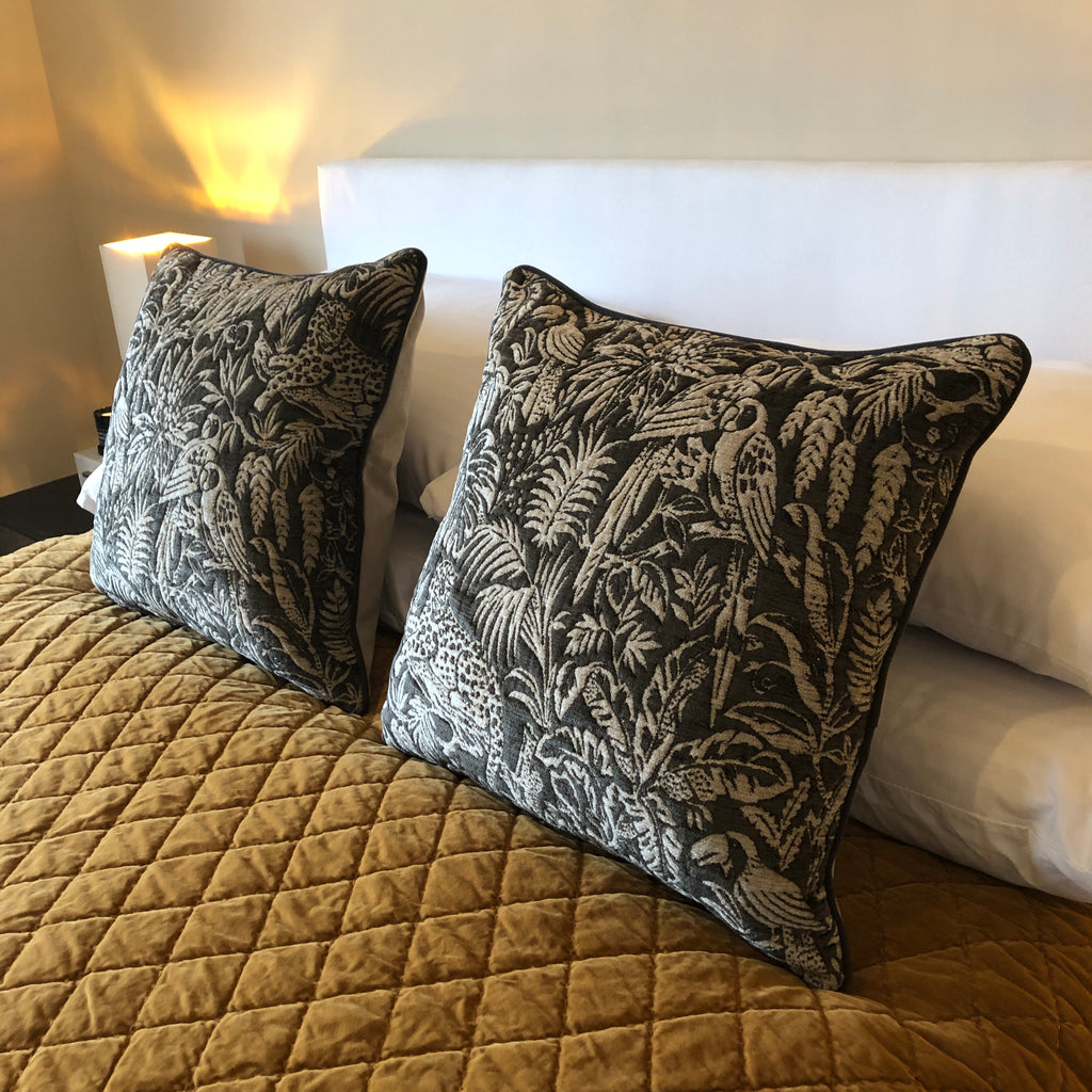 Luxury Jungle Animals Cushion Cover 50cm x 50cm C