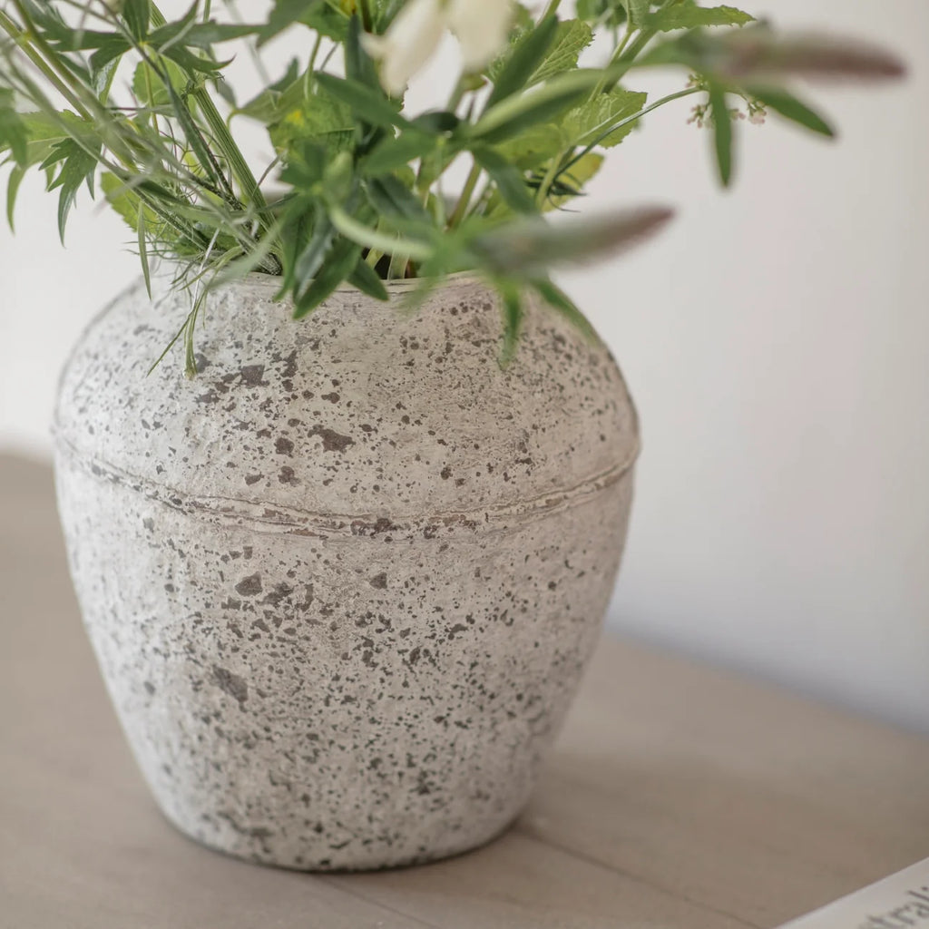 Birkdale Stone Urn 24cm