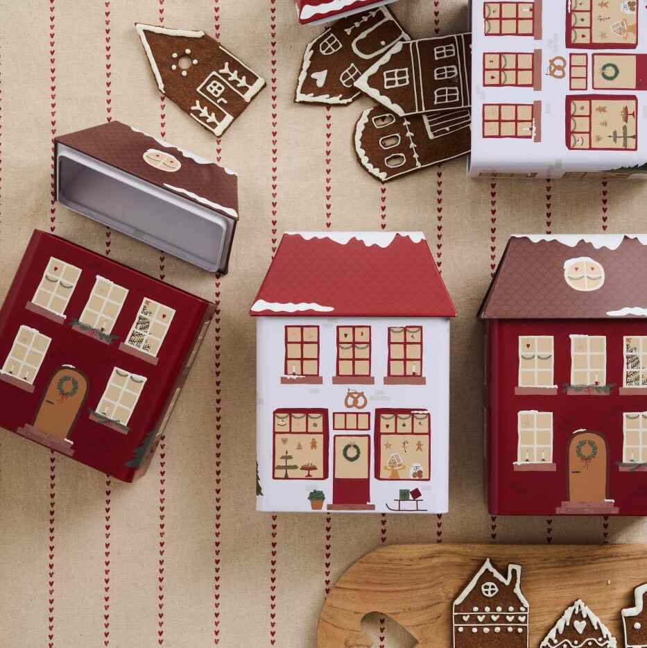 Metal House Canister - Christmas House | Annie Mo's3