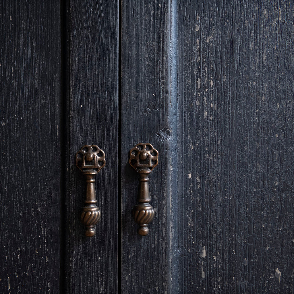 Loumarin Black Sideboard 208cm