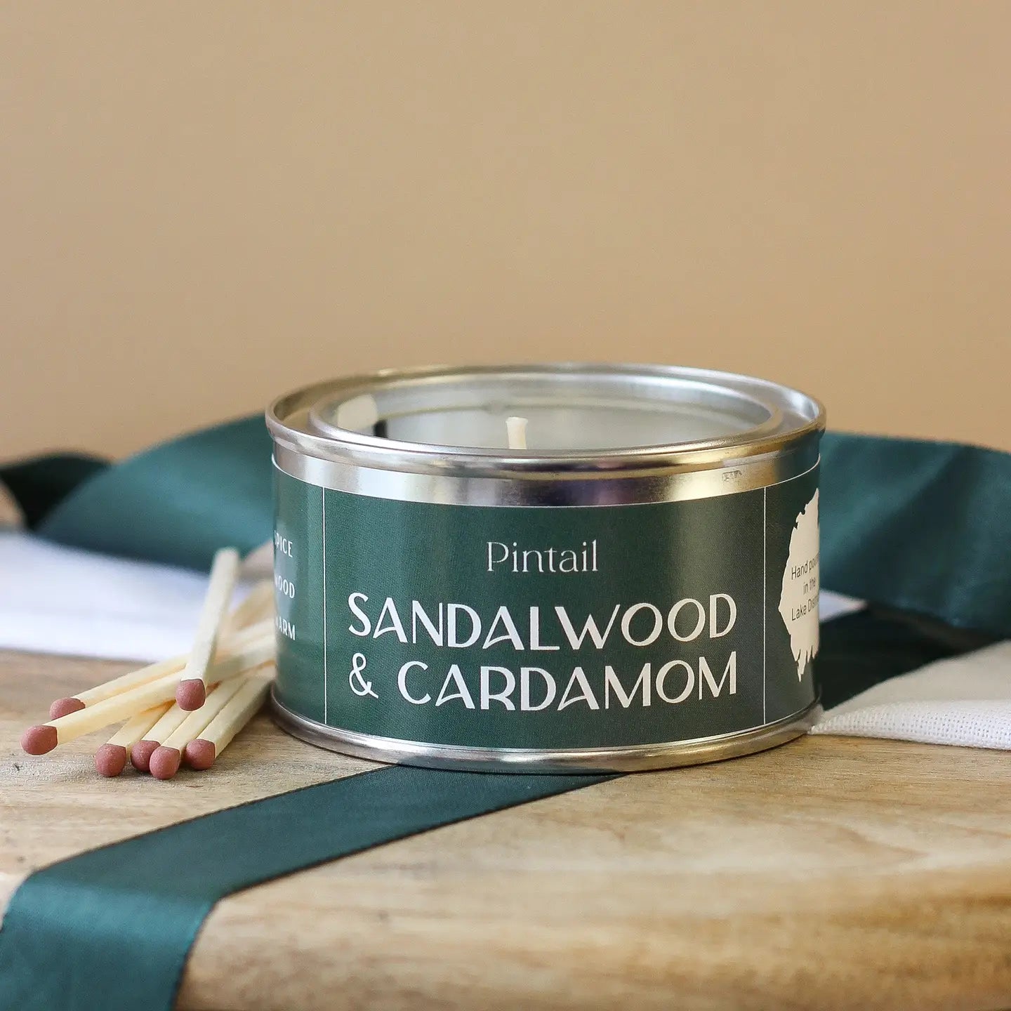 Sandalwood and Cardamom Paint Pot