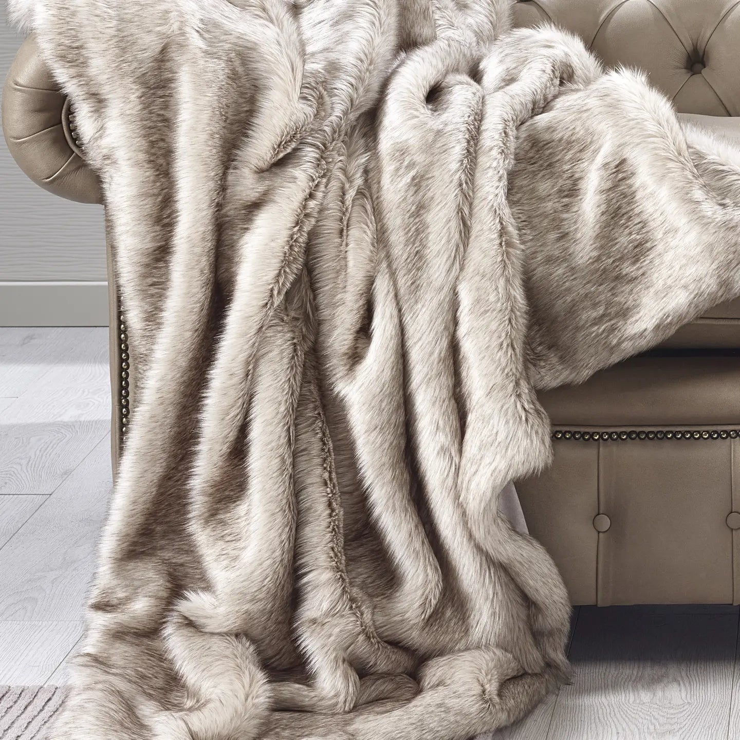 Siberian Wolf Faux Fur Throw - Size Choice | Annie Mo's