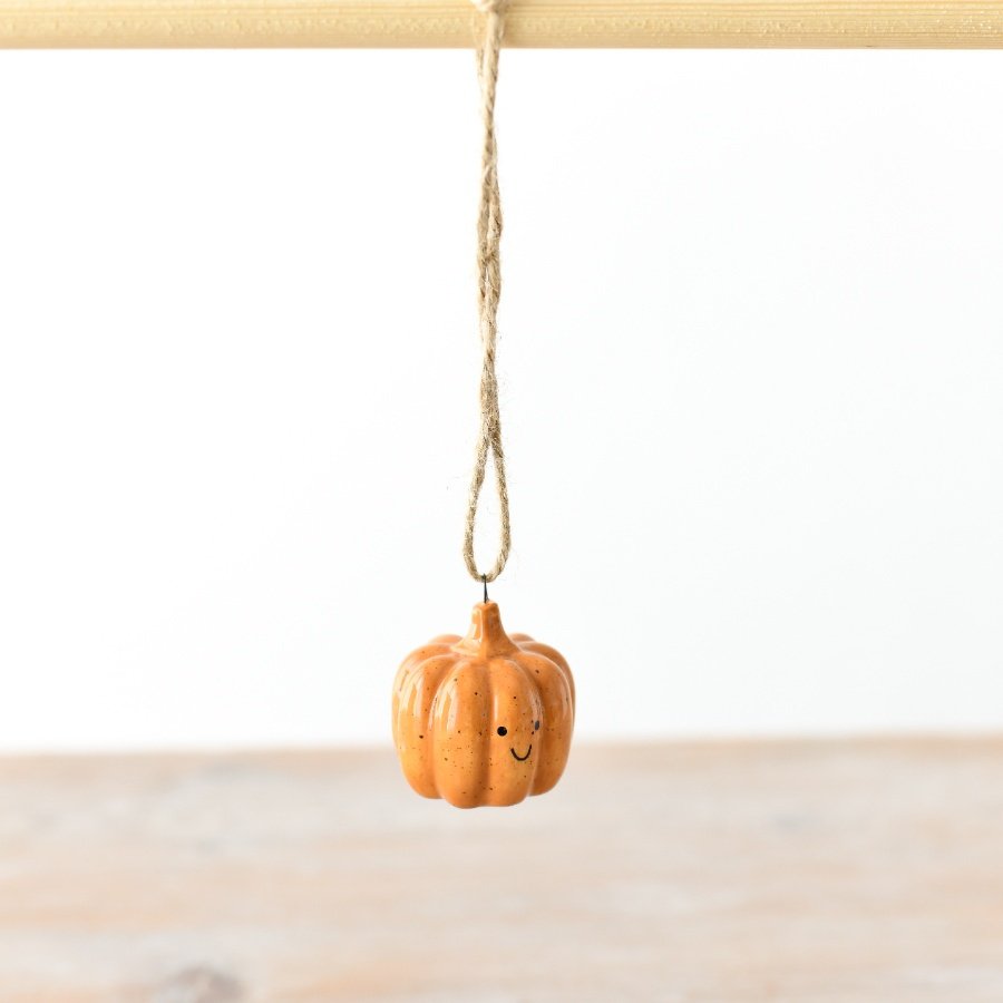 Smiley Pumpkin Hanger 4cm | Annie Mo's
