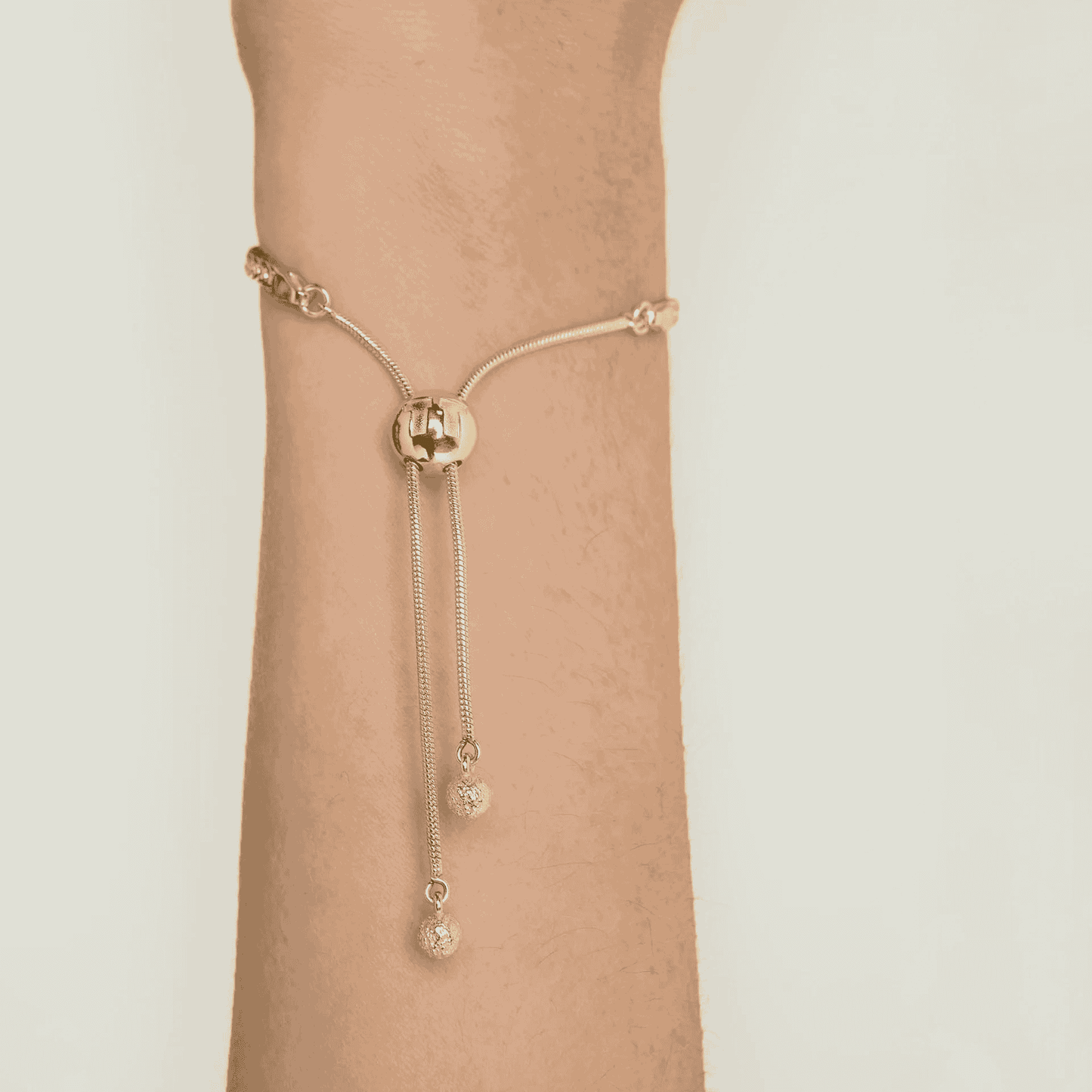 SynergyBracelet-Gold2