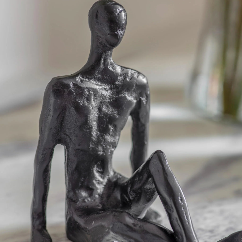 Lovedale Sitting Man 19cm