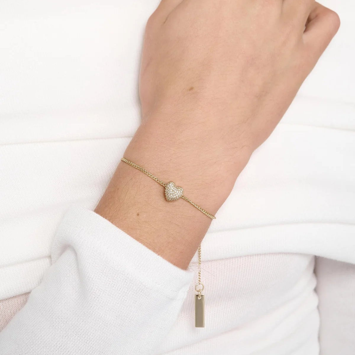 Pave Heart Bracelet Gold | Annie Mo's