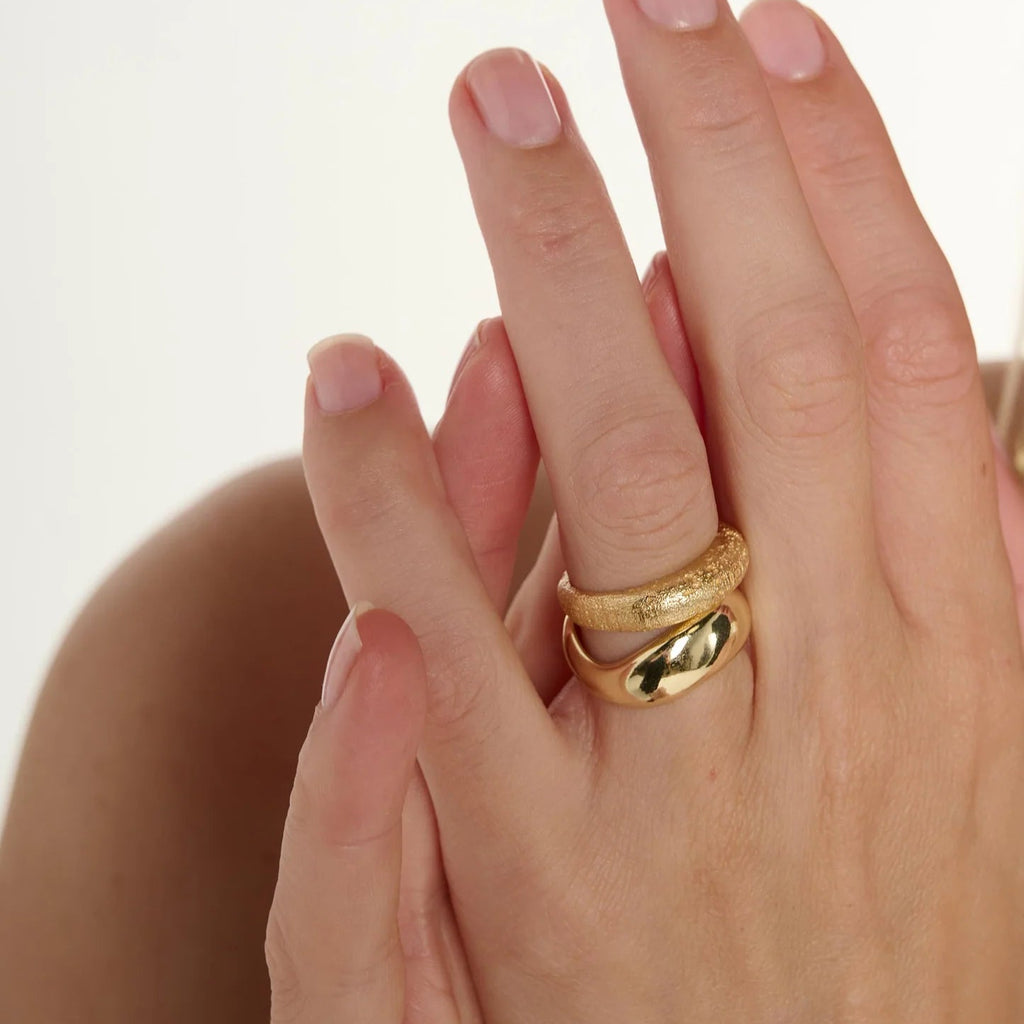 Wave Ring Gold | Annie Mo's B