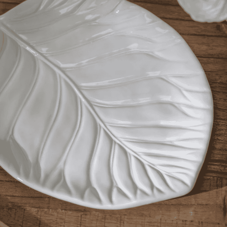 Winsford Large Leaf Platter 38cm B | Annie Mo's
