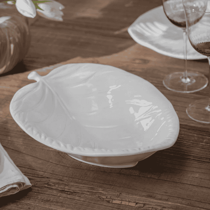 Winsford Leaf Serving Bowl 35cm | Annie Mo's