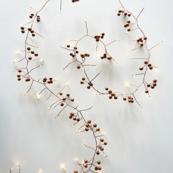 Woodland Berry 100 warm white LEDs - Battery Operated