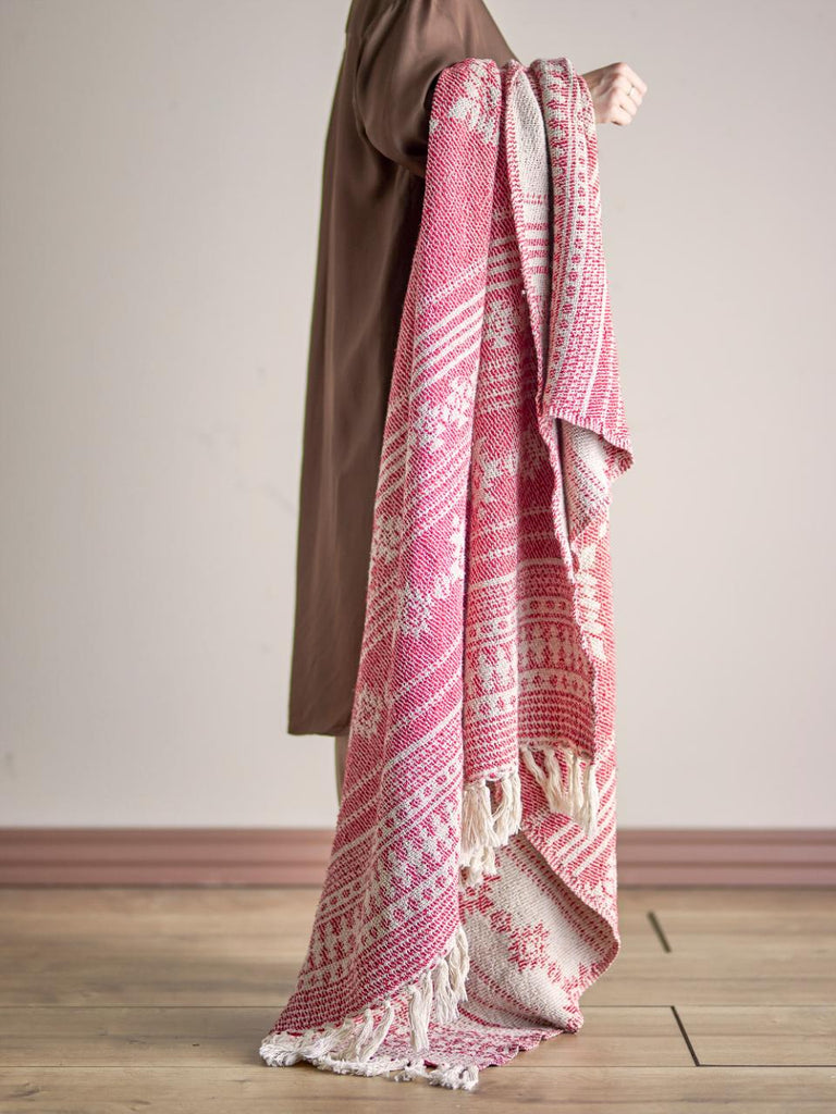 Recycled Cotton Red Christmas Throw 160cm