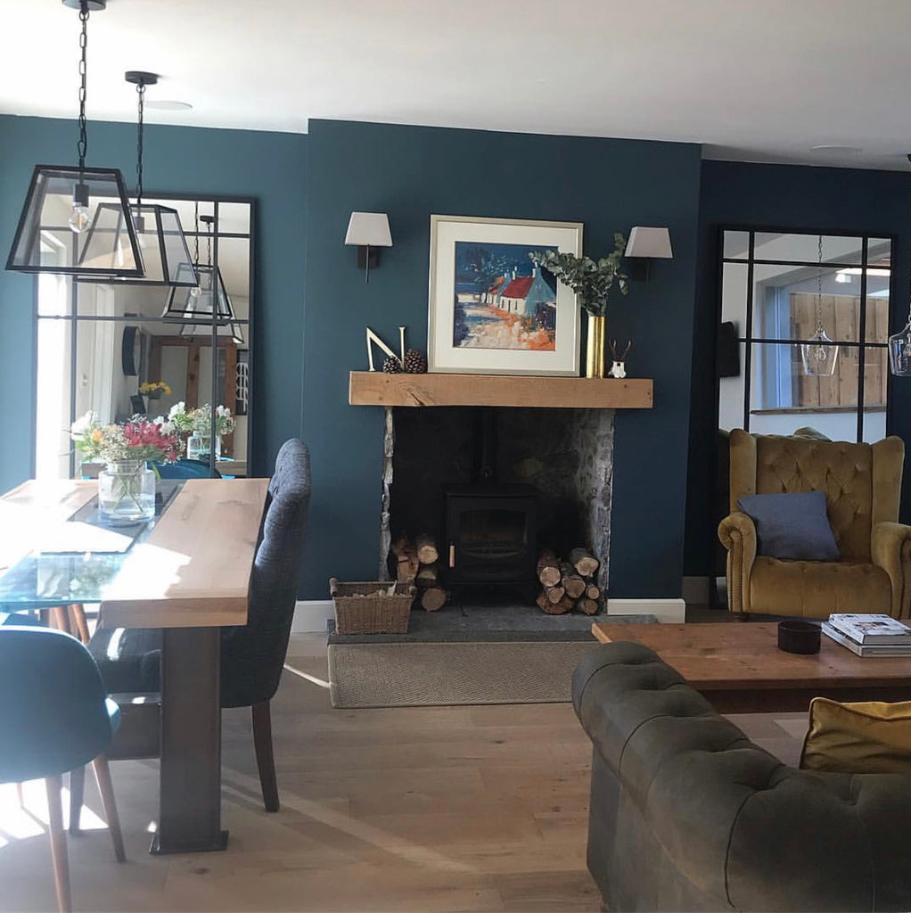 Annie Mo's - Styling Appointments