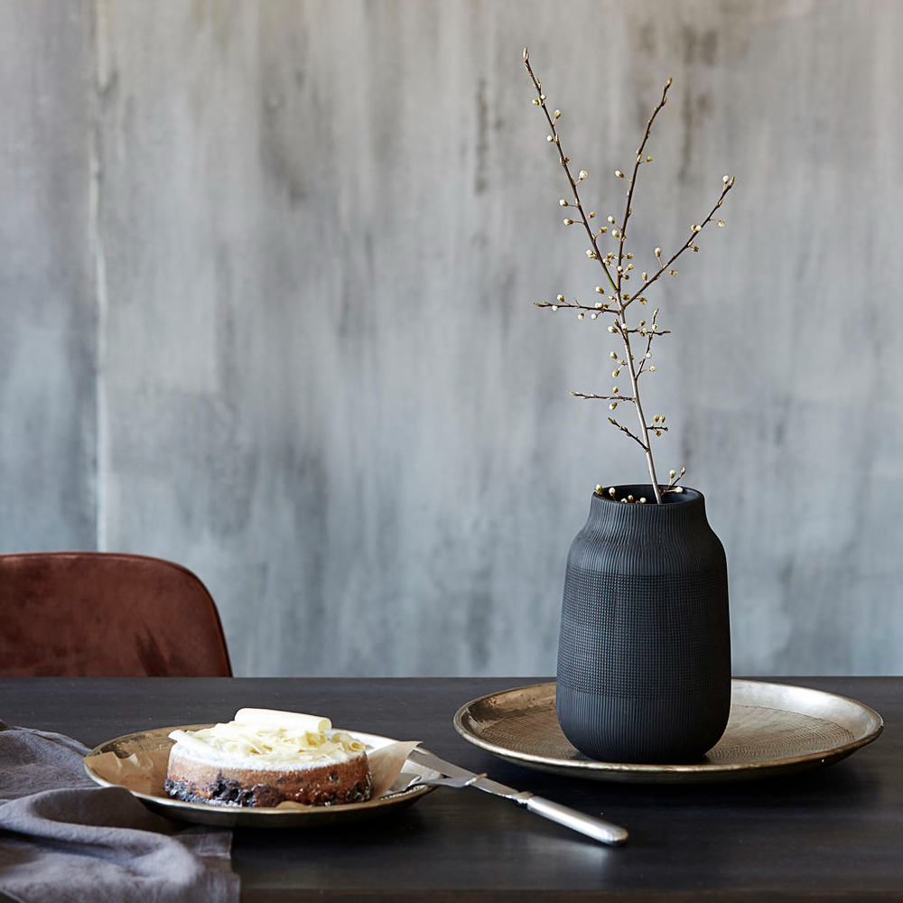Grooved Black Vase 22cm