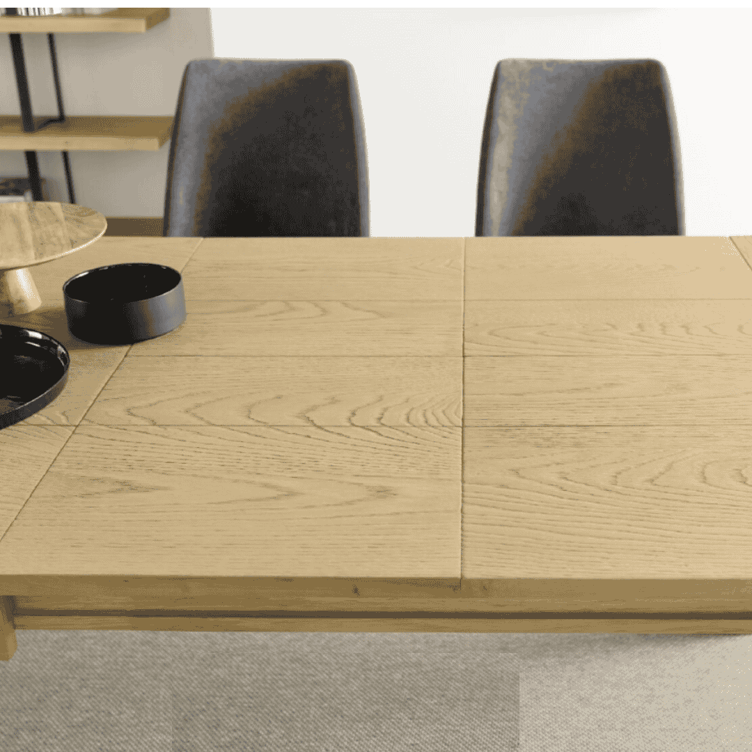Montreal Extending Table-C