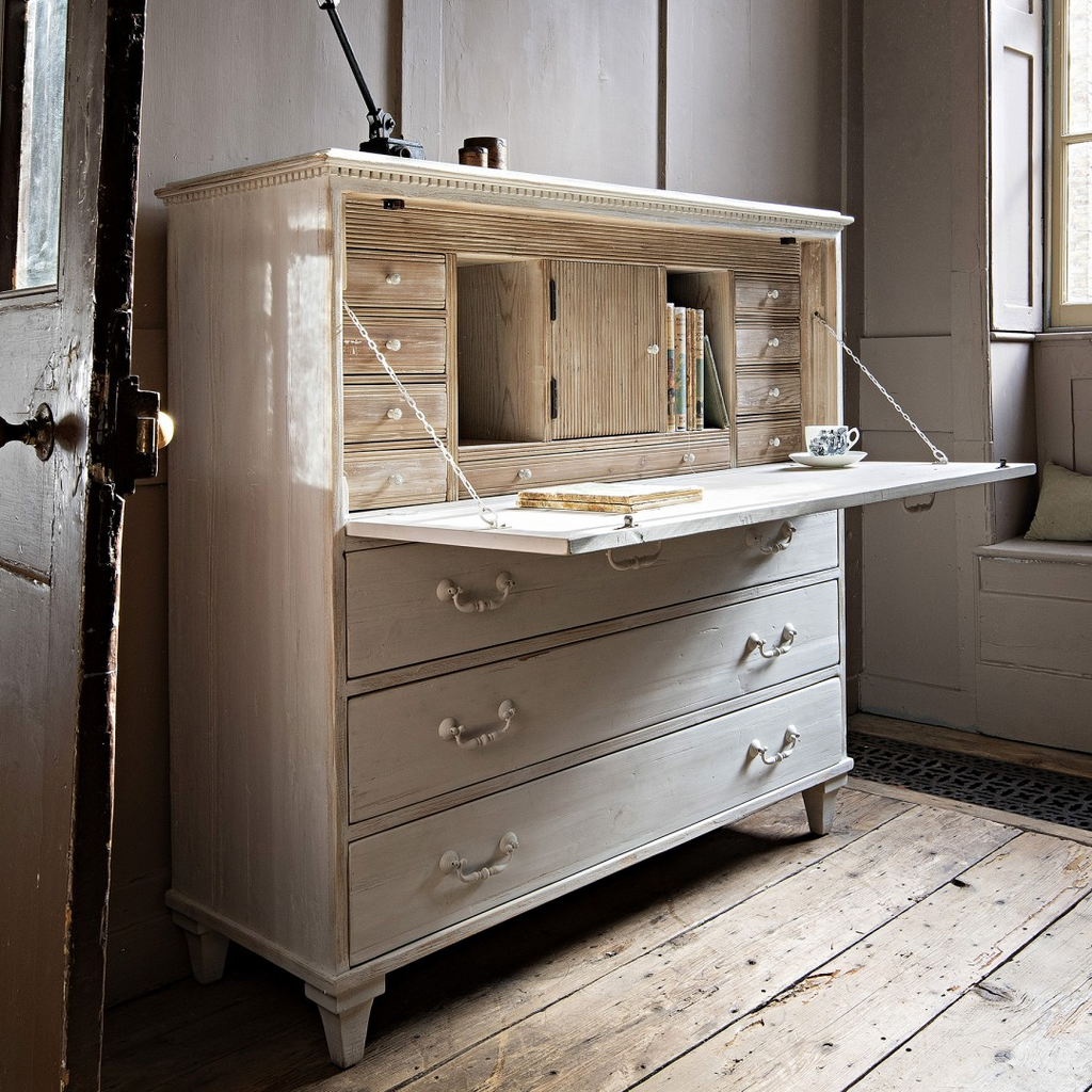 White Loumarin Distressed Secretary Desk 122cm