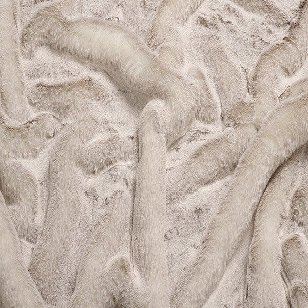 Two Toned Faux Fur Throw - Beige Alaska Fox | Annie Mo's
