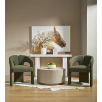 Hooker international | Annie Mo's