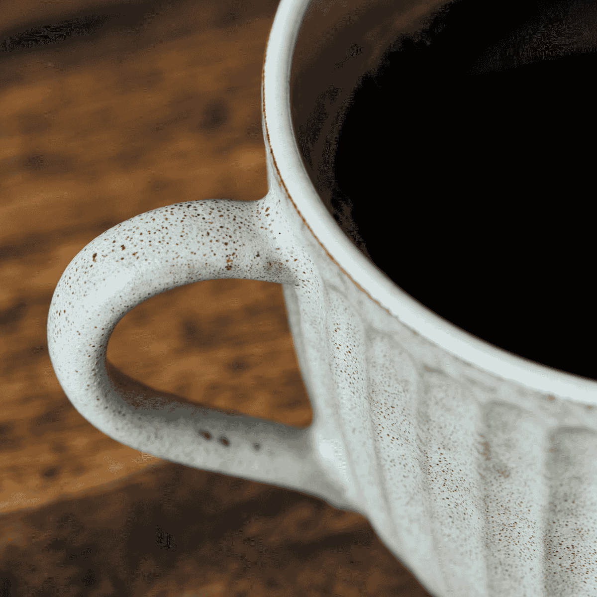 Pleat Grey Brown Mug