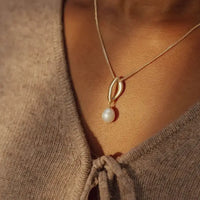 Tranquil Necklace Gold | Annie Mo's