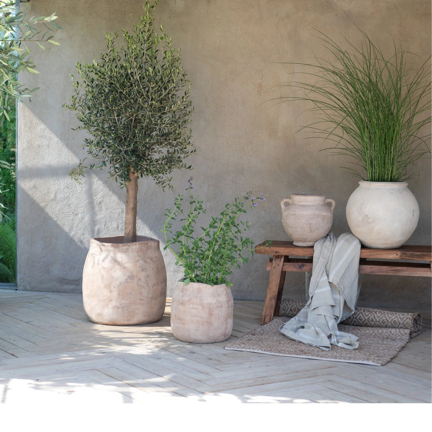 Antiqued Terracotta Katy Planter 32cm | Annie Mo's C