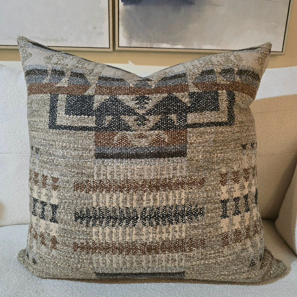Arizona Wool Cushion 1